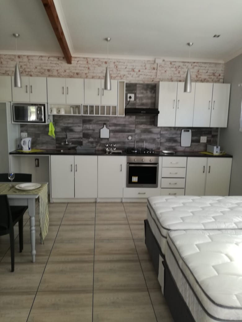6 Bedroom Property for Sale in Bluewater Bay Western Cape